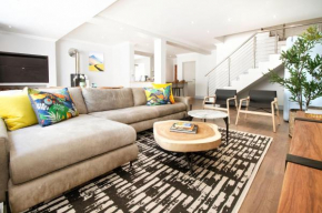 House La Gratitude - secure parking